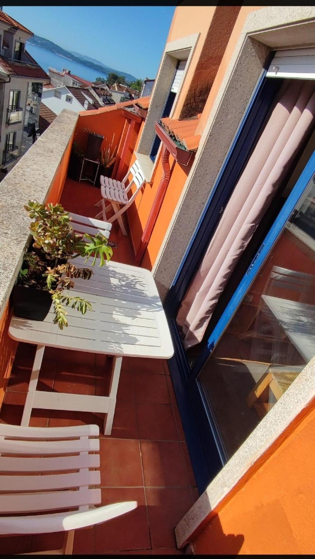 Appartamento ÁTICOS CON TERRAZA VISTAS URBANOS 100 playa Sanxenxo Esterno foto